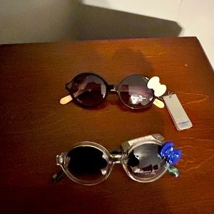 NWT Girls UV 400 sunglasses